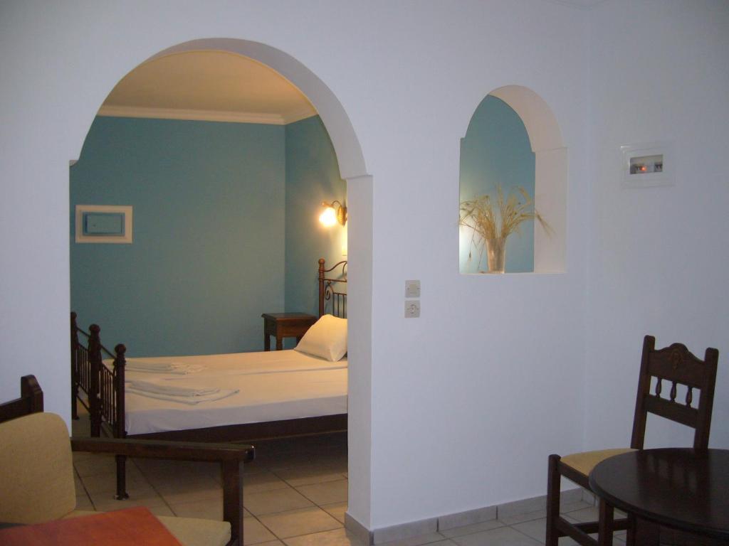 San Efrem Aparthotel Perissa  Room photo